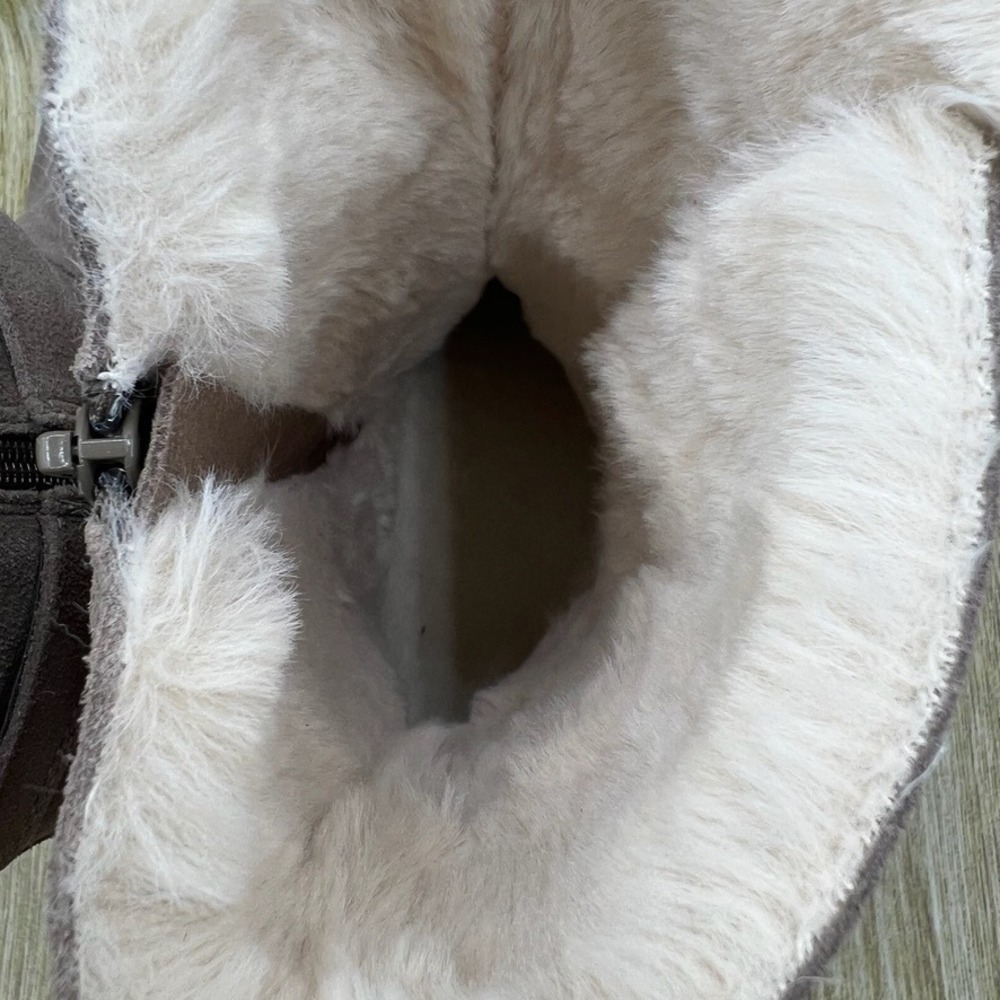 Orthofeet Claire Faux Fur Women's Size 9 Wide Lined Water Repellent Suede Boot - Picture 5 of 9